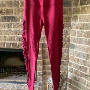 Beyond Yoga stretchy yoga workout pants medium